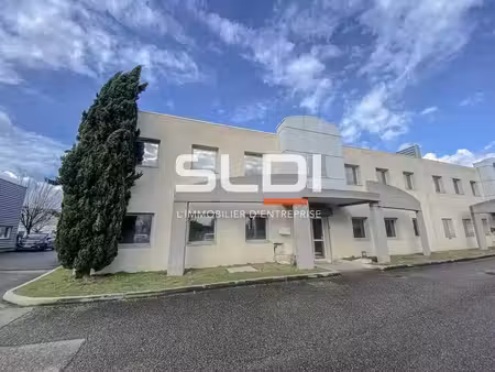 vente local d’activités 500m²