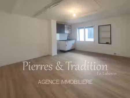apt  charmant t2 rénové à deux pas du centre-ville