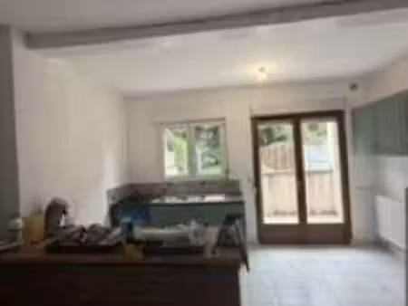 location maison à hénin-beaumont (62110) : à louer / 65m² hénin-beaumont