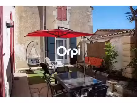 vente maison 7 pièces 187 m² à nancras (17600)  232 100 €