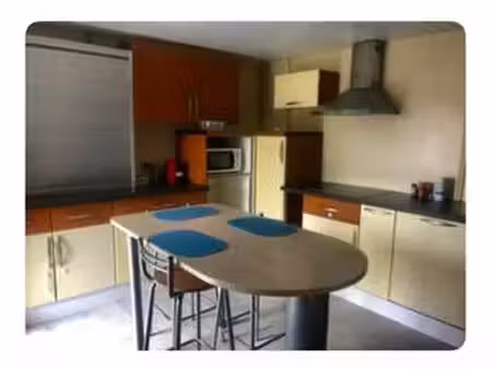 location maison meublé à pont-sur-sambre (59138) : à louer meublé / 92m² pont-sur-sambre