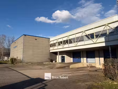 vente entrepôt les echets 01700 2242m²