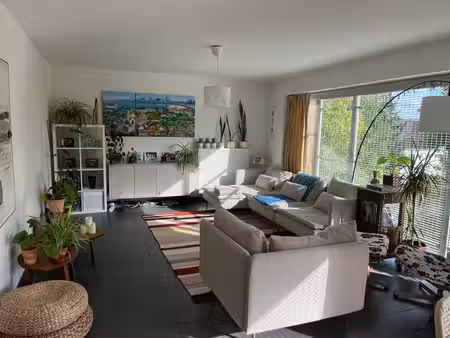 appartement lumineux de 4 chambres meublé à louer à louvain