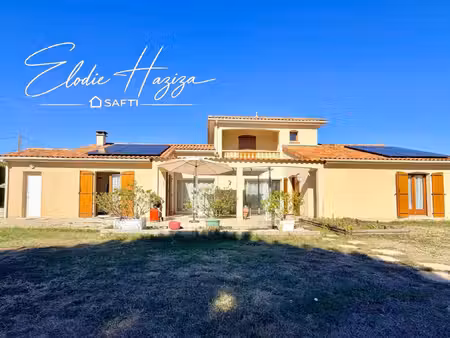 maison familiale avec piscine et garage