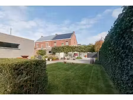 knap afgewerkte  energiezuinige en ruime woning met guest...