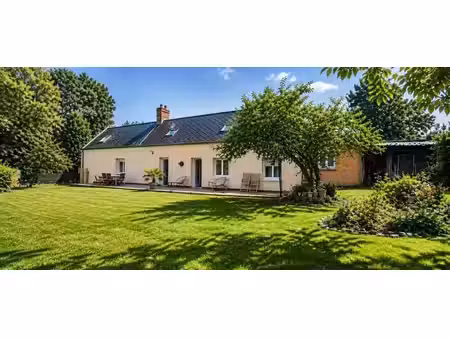 maison de 6 pièces de 145 m² à saint-just-en-chaussée