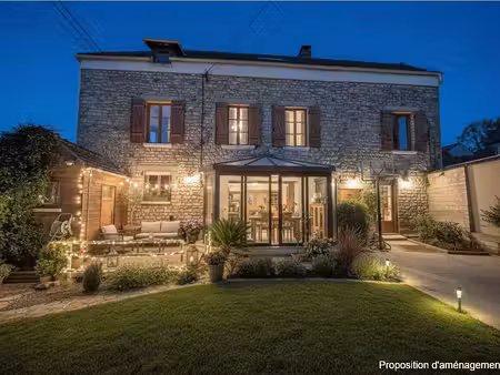 maison ancienne avec grange et caves voutées