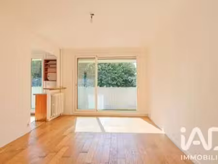 vente appartement 3 pièces à aix-en-provence (13080) : à vendre 3 pièces / 51m² aix-en-pro