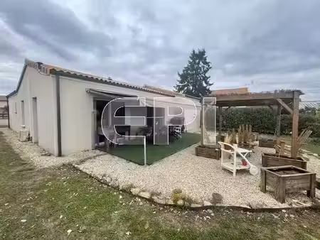 vente maison 4 pièces 89 m² thouars (79100)