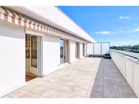 vente appartement 5 pièces 129 m² le pecq (78230)