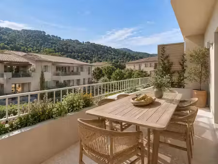 vente appartement 2 pièces 61 m² la garde-freinet (83680)