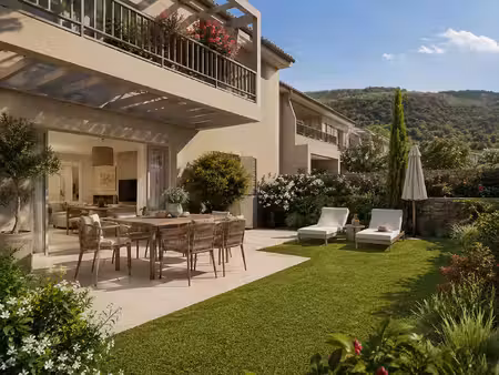 vente appartement 3 pièces 106 m² la garde-freinet (83680)