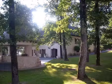 demeure d'exception en pierre de taille