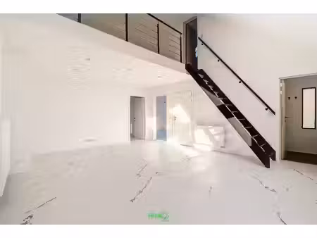agréable appartement au cœur du village de pecq