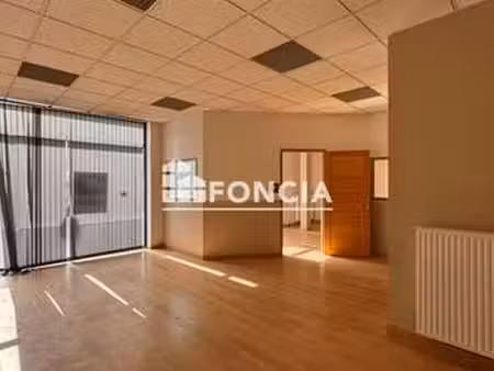 vente bureaux et commerces à saint-nazaire (44600) : à vendre / 74m² saint-nazaire