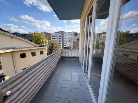 appartement 1 chambre calme avec terrasse orientée sud