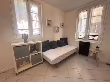 location meublée appartement 1 pièce 14 m² à perigueux (24000)  250 €
