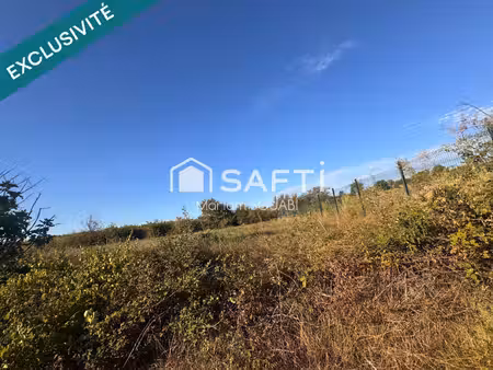 terrain 1289m² non constructible clôturé / forage