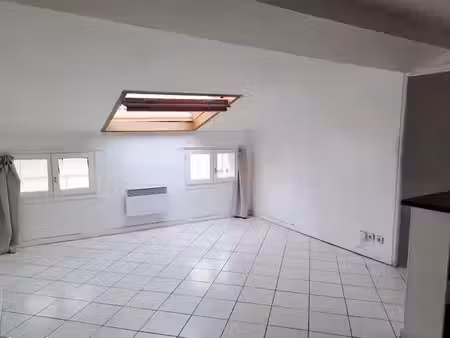 location appartement 2 pièces 35 m² à lyon 1er (69001)  795 €