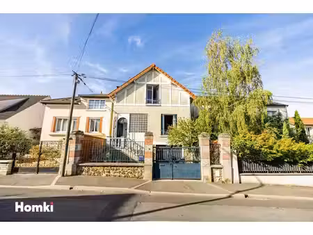maison de ville t5 de 106 m2 au perreux-sur-marne