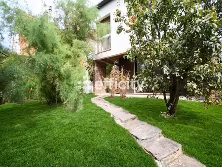 maison 7 pièces - 130 m²