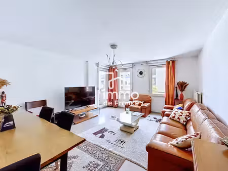 t4 de 84m² au coeur de st genis pouilly