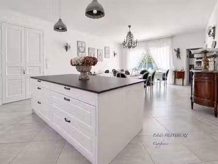 maison 6 chambres-piscine
