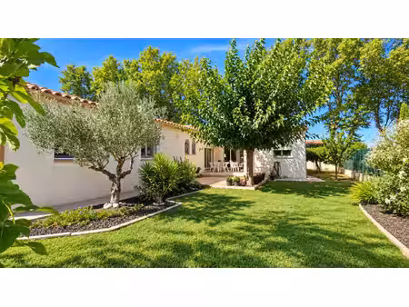 villa de plain pieds de 165 m2 terrain 864m2 à 15min de narbonne.