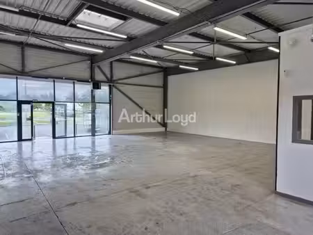 location commerce reims 51100 291m²