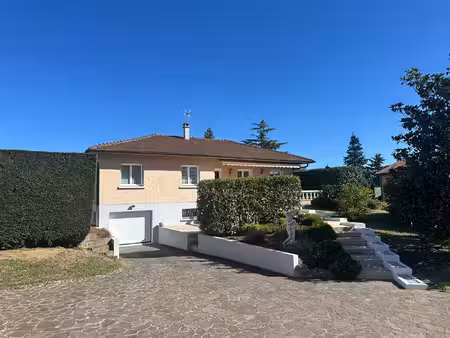 grézieu-la-varenne ? 142 m² ? 3/4 chambres ? terrain 1 500 m² ? tout à pied