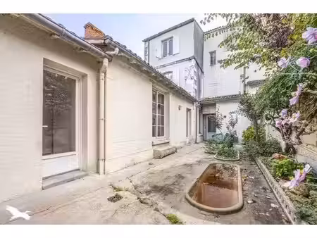 vente immeuble 0 pièces à surgères (17700)  349 900 €