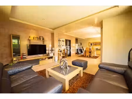maison 6 pièces - 175 m²