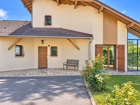 contamine-sur-arve (74) – maison familiale de 159 m² avec jardin de 1 100 m²