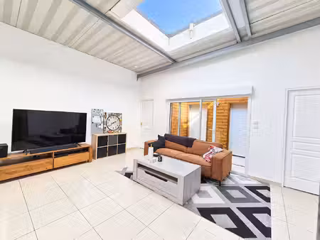 location appartement 3 pièces 79m²
