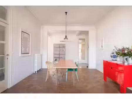 appartement te koop in berchem met 2 slaapkamers
