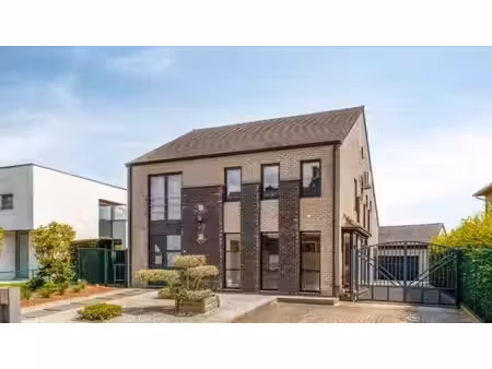 huis te koop in bilzen met 4 slaapkamers