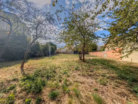 achat terrain 939m²