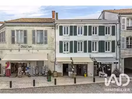 prestigieux immeuble de rapport en vente à saint-martin-de-ré  france