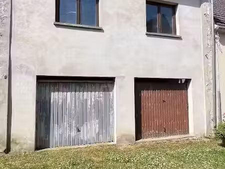 vente locaux professionnels 4 pièces 105 m² à saint-cyr-sur-morin (77750)  109 000 €