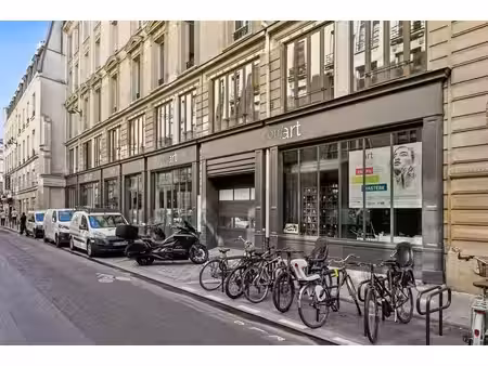 vente bureaux 688m²