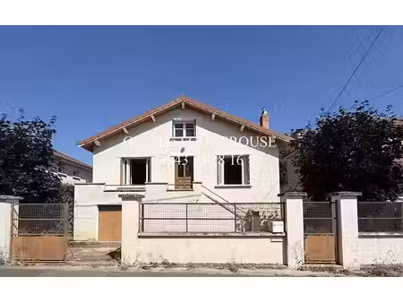 vente maison 5 pièces 95 m² à montbrison (42600)  165 000 €
