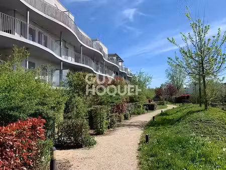 location appartement 3 pièces 80 m² à chartres (28000)  804 €