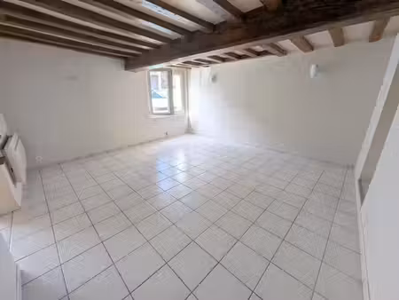 vente appartement 2 pièces 57 m² beaufort-en-anjou (49250)