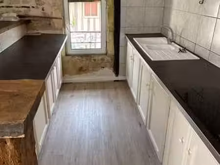 location appartement 3 pièces à bergerac (24100) : à louer 3 pièces / 50m² bergerac