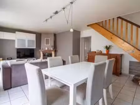 location maison à chelles (77500) : à louer / 125m² chelles