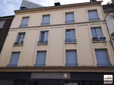 immeuble de rapport avec 3 appartements  caves  grenier 19000 tulle