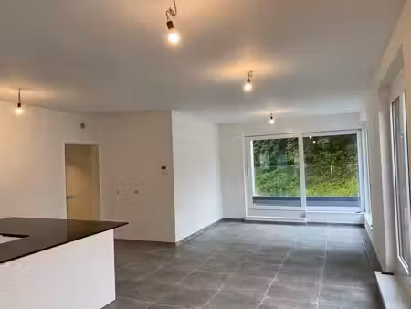 magnifique appartement 2 chambres en plein cœur de rochefort