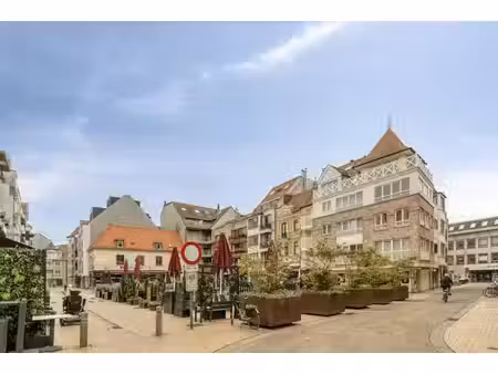 belle propriété commerciale polyvalente (67 m²) dans une gal