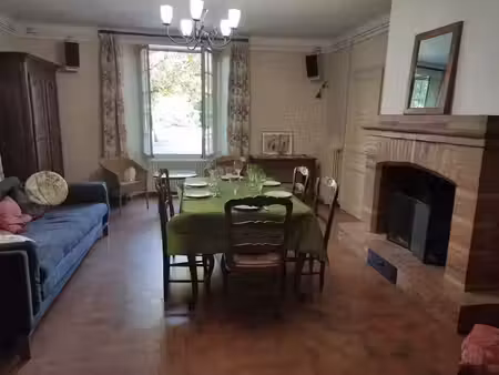 location meublée maison 6 pièces 200 m² à montauban (82000)  1 400 €