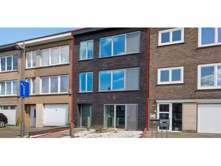 appartement à louer à deurne pour € 895 avec 2 chambres à coucher